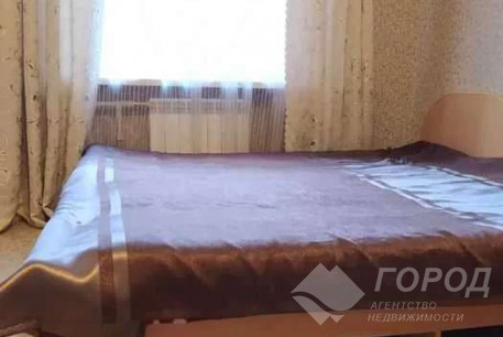 Сдам 4-х кімнатну квартиру, Центр, Код: 645280/4