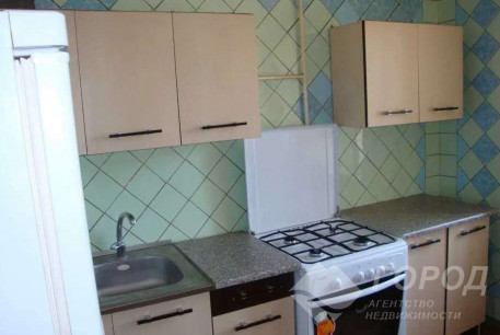 Сдам 4-х кімнатну квартиру, Центр, Код: 645280/4