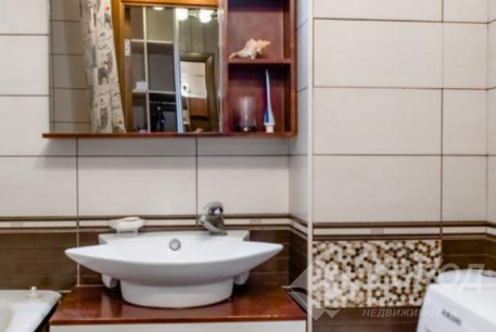 Продам 3-х кімнатну квартиру, Алексеевка, Код: 645677/48