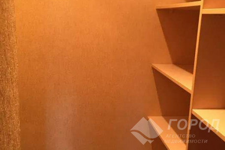 Продам 2-х кімнатну квартиру, Центр, Код: 645789/2