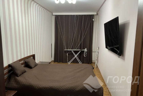 Сдам 3-х кімнатну квартиру, Центр, Код: 645888/2