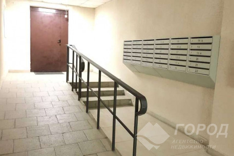Продам 1-кімнатну квартиру, Гагарина проспект, Метростроителей метро, Код: 645895/4