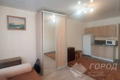 Продам 1-кімнатну квартиру, Гагарина проспект, Код: 645896/33