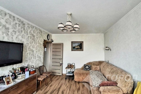 Продам 2-х кімнатну квартиру, Сосновая Горка, Научная метро, Код: 645896/38