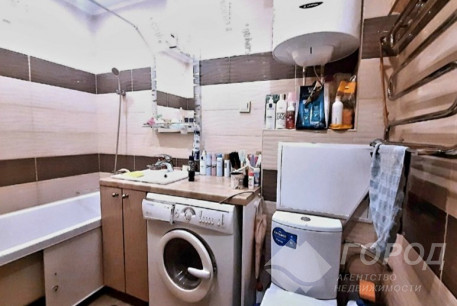 Продам 2-х кімнатну квартиру, Сосновая Горка, Научная метро, Код: 645896/38