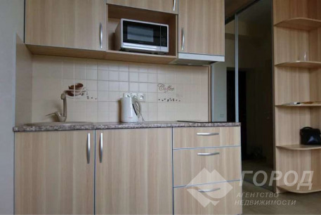 Сдам гостинку, Центр, Код: 646216/5