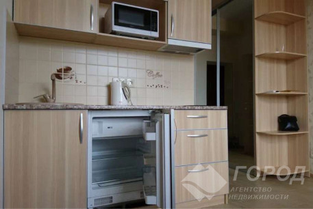 Сдам гостинку, Центр, Код: 646216/5