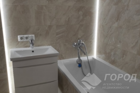 Продам 1-кімнатну квартиру в новобудові, Новые дома, Армейская метро (Советской Армии), Код: 646318/8