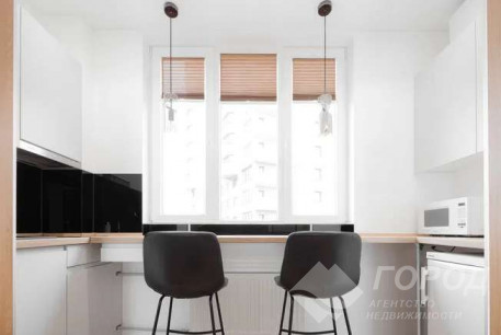 Продам гостинку, Центральный рынок, Южный вокзал метро, Код: 646376/3