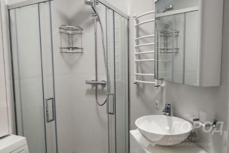 Продам 1-кімнатну квартиру, Центр, Код: 646473/12