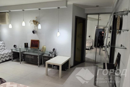 Продам 3-х кімнатну квартиру, Салтовка, Студенческая метро, Код: 646473/28