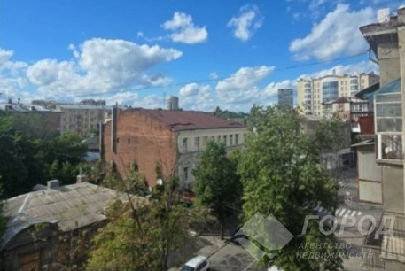 Продам 3-х кімнатну квартиру, Центр, Университет метро, Код: 646473/37