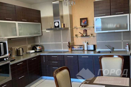 Продам 3-х кімнатну квартиру в новобудові, Гагарина проспект, Код: 646491/39