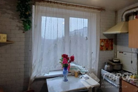 Продам 3-х кімнатну квартиру, Центральный рынок, Код: 646491/53