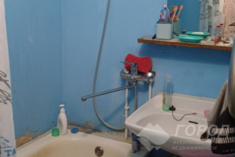 Продам 1-кімнатну квартиру, Центр, Код: 646491/54