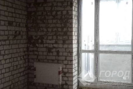 Продам 1-кімнатну квартиру в новобудові, Центр, Код: 646620/17