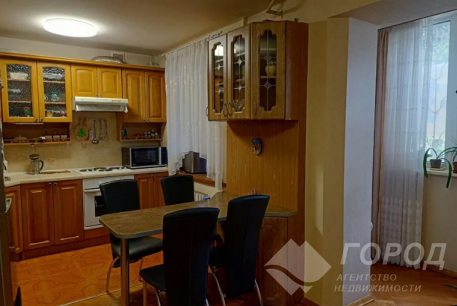 Продам 3-х кімнатну квартиру, Гагарина проспект, Остановка Державинская, Код: 646620/47