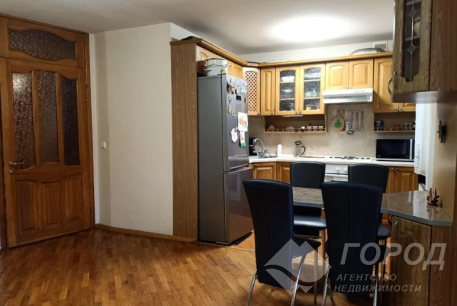 Продам 3-х кімнатну квартиру, Гагарина проспект, Остановка Державинская, Код: 646620/47