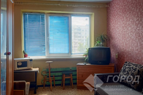 Продам гостинку, ХТЗ, Код: 646620/48