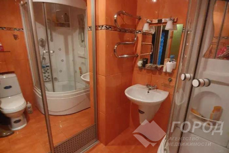 Продам 5-и кімнатну квартиру, Новые дома, Код: 646791/4