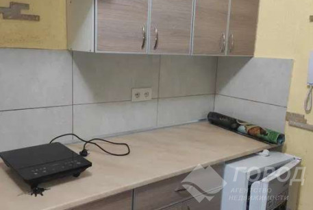 Сдам гостинку, Новые дома, Армейская метро (Советской Армии), Код: 646907/2