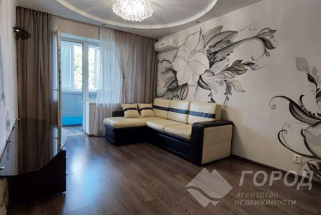 Продам 1-кімнатну квартиру, Одесская, Код: 646940/33