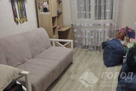 Продам 2-х кімнатну квартиру, Новые дома, Код: 646940/43