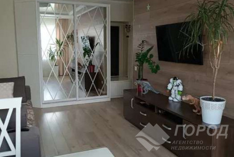 Сдам 2-х кімнатну квартиру, Одесская, Код: 647035/4