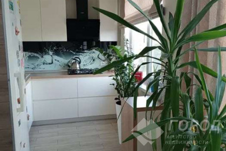 Сдам 2-х кімнатну квартиру, Одесская, Код: 647035/4