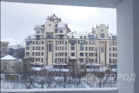 Продам 2-х кімнатну квартиру в новобудові, Центр, Код: 647479/393