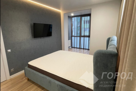 Продам 2-х кімнатну квартиру в новобудові, Центральный рынок, Код: 647479/411