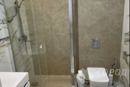 Продам 2-х кімнатну квартиру в новобудові, Центральный рынок, Код: 647479/411