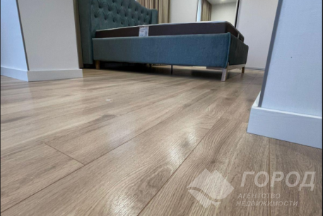 Продам 2-х кімнатну квартиру в новобудові, Центральный рынок, Код: 647479/411