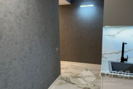 Продам 2-х кімнатну квартиру в новобудові, Центральный рынок, Код: 647479/411