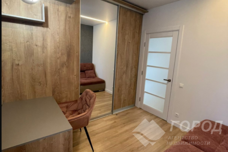 Продам 2-х кімнатну квартиру в новобудові, Центральный рынок, Код: 647479/411