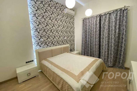 Продам 4-х кімнатну квартиру в новобудові, Журавлевка, Киевская метро, Код: 648035/2