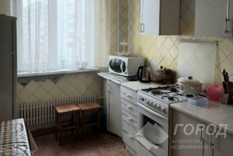 Продам 3-х кімнатну квартиру, Рогань, Код: 648197/1