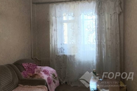 Продам 3-х кімнатну квартиру, Рогань, Код: 648197/1