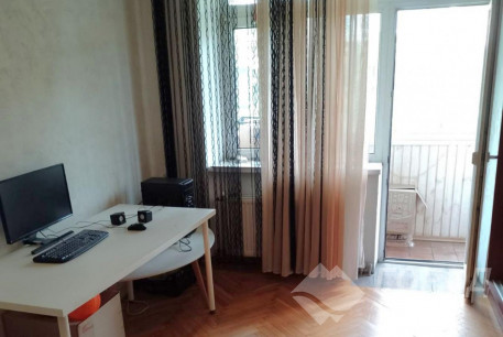 Продам 3-х кімнатну квартиру, Центр, Код: 648485/89