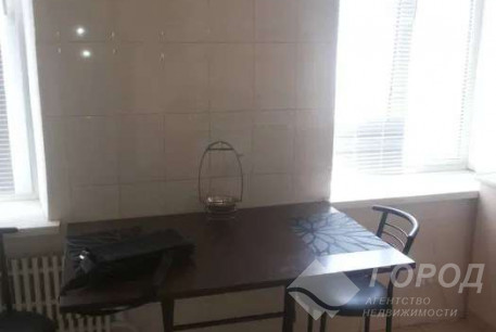 Сдам 1-кімнатну квартиру, Центр, Ярослава Мудрого пл., Код: 648680/3