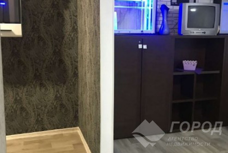 Продам 2-х кімнатну квартиру, ХТЗ, ХТЗ метро, Код: 648866/10