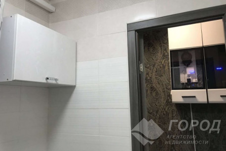 Продам 2-х кімнатну квартиру, ХТЗ, ХТЗ метро, Код: 648866/10