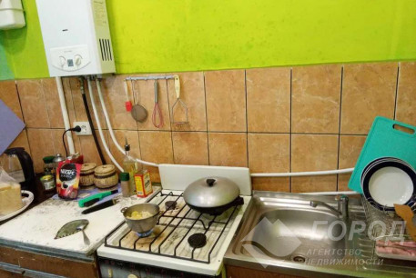 Продам 1-кімнатну квартиру, Дергачевский р-н, Солоницевка пгт., Код: 648932/5