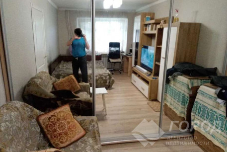 Продам 1-кімнатну квартиру, Дергачевский р-н, Солоницевка пгт., Код: 648932/5