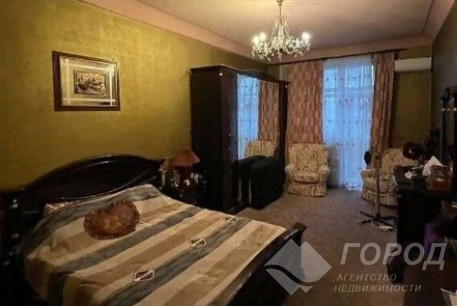 Продам 3-х кімнатну квартиру, Центр, Площадь Конституции метро (Советская), Код: 649581/2