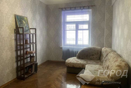 Продам 3-х кімнатну квартиру, Центр, Площадь Конституции метро (Советская), Код: 649884/3