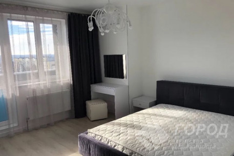 Сдам 2-х кімнатну квартиру, Алексеевка, Код: 650038/2