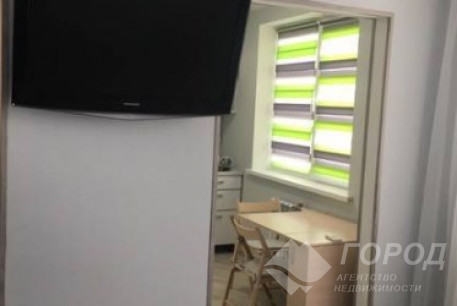 Продам 1-кімнатну квартиру, Сосновая Горка, Научная метро, Код: 650988/67