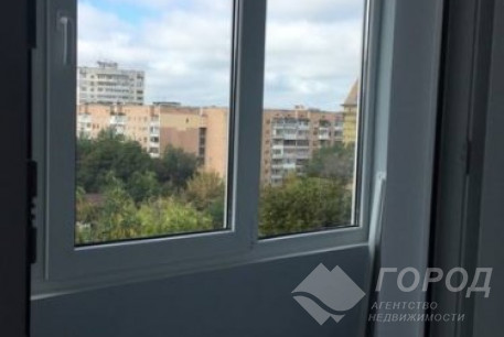 Продам 1-кімнатну квартиру, Сосновая Горка, Научная метро, Код: 650988/67