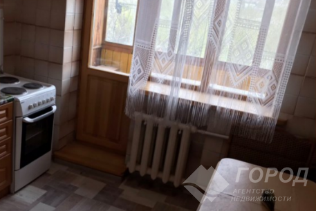 Продам 2-х кімнатну квартиру, Центральный рынок, Код: 650988/7